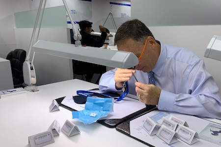 Jeweler Buying Diamond Jeweler Buying Diamond